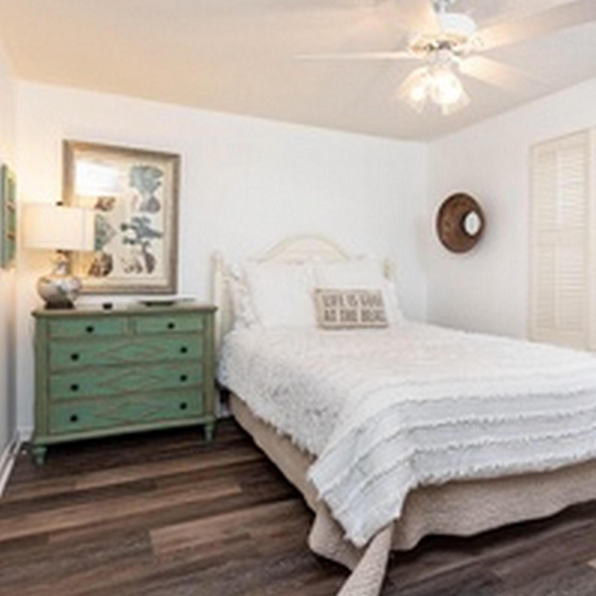 Phoenix VI By Brett Robinson Vacations Orange Beach Room photo